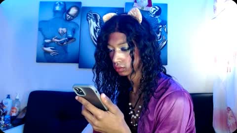 Snapshot of maidi_hot chatting on 02.06.25 Bella Maidi online show from 02.06.25