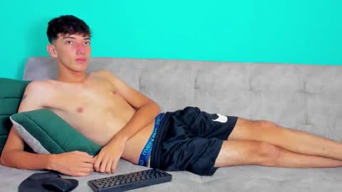 Maikol online show from 09.11.25