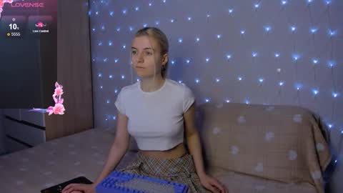 Your kitty online show from 10.21.25
