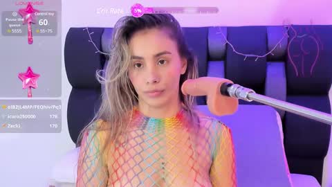 Snapshot of maily_zans chatting on 03.06.25 Maily online show from 03.06.25