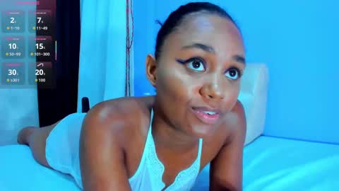 Snapshot of mailyn_er chatting on 09.30.25 Mailyn online show from 09.30.25