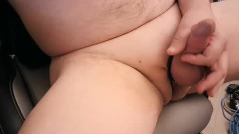 Snapshot of mainttech chatting on 02.22.25 Gilly online show from 02.22.25