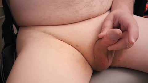 Snapshot of mainttech chatting on 03.07.25 Gilly online show from 03.07.25