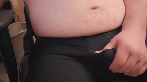 Snapshot of mainttech chatting on 09.27.25 Gilly online show from 09.27.25