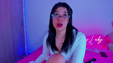 Snapshot of majo_gallego chatting on 01.19.25 majito online show from 01.19.25