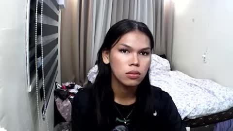 Snapshot of makekeanacum chatting on 10.08.25 SWEET KEANA online show from 10.08.25