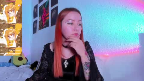 Snapshot of makii_33 chatting on 02.05.25 ...  ... online show from 02.05.25