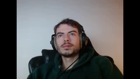 Snapshot of malenpc chatting on 11.01.25 malenpc online show from 11.01.25