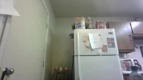 Snapshot of malinda702 chatting on 12.28.24 malinda702 online show from 12.28.24