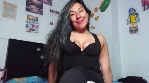 Snapshot of malishka_fox chatting on 10.06.25 Malishka online show from 10.06.25
