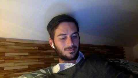 Snapshot of mamattv chatting on 10.02.25 mamattv online show from 10.02.25