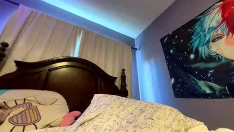 Snapshot of mamitwishy chatting on 09.26.25 Mami Twishy online show from 09.26.25