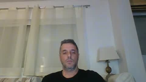 Snapshot of man211172 chatting on 03.04.25 man211172 online show from 03.04.25