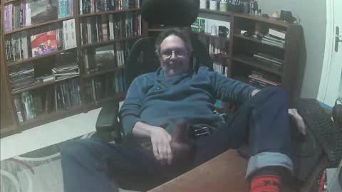 Snapshot of mandrawhore chatting on 12.04.24 mandrawhore online show from 12.04.24