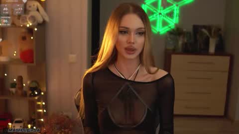 Amelie online show from 10.23.25