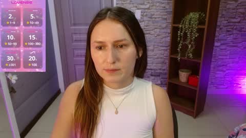 Snapshot of manue_bela chatting on 02.08.25 Angela online show from 02.08.25
