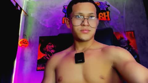 Manuel online show from 10.17.25