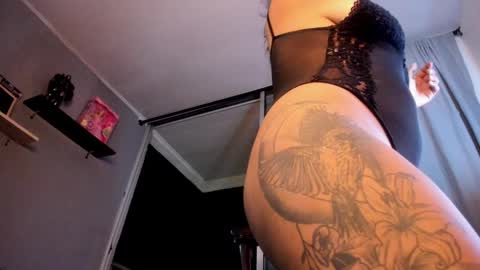 manuela_jaramillo online show from 02.21.25