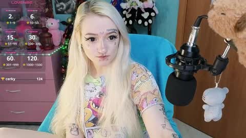 Snapshot of manuela_unicorn chatting on 12.13.24 Manuela online show from 12.13.24