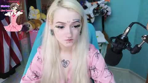 Snapshot of manuela_unicorn chatting on 02.28.25 Manuela online show from 02.28.25