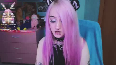 Snapshot of manuela_unicorn chatting on 09.23.25 Manuela online show from 09.23.25