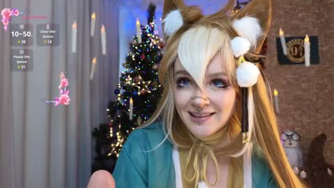 Snapshot of mao_me_meow chatting on 12.12.24 Sasha online show from 12.12.24