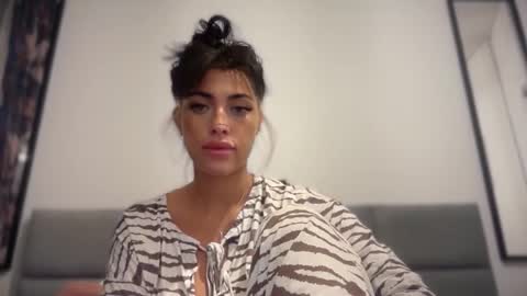 Marakuia online show from 11.03.25