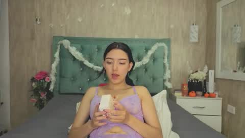 Marcela online show from 11.26.25