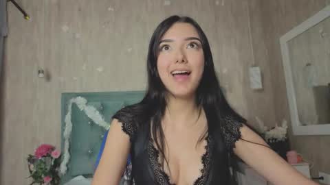 Marcela online show from 12.05.25