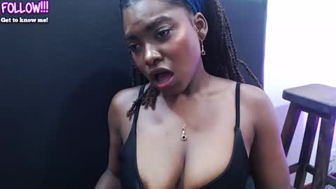 Snapshot of marcelagreyy chatting on 09.18.25 MARCELA  online show from 09.18.25