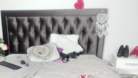 Snapshot of marciacolins chatting on 02.23.25 Marcia online show from 02.23.25