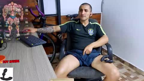 Marck  Independent model  online show from 11.04.25