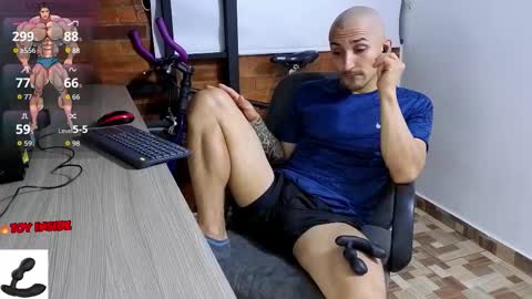 Marck  Independent model  online show from 11.19.25