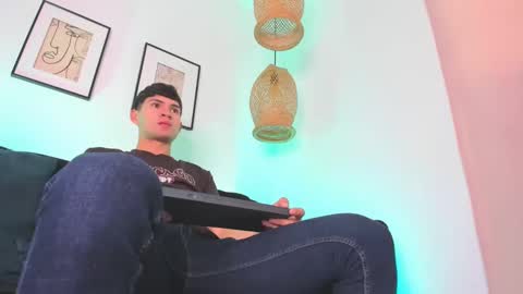 marcus_fire online show from 02.12.25