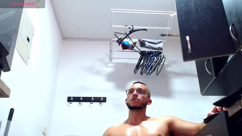 Snapshot of marcusmilarc chatting on 01.18.25   online show from 01.18.25