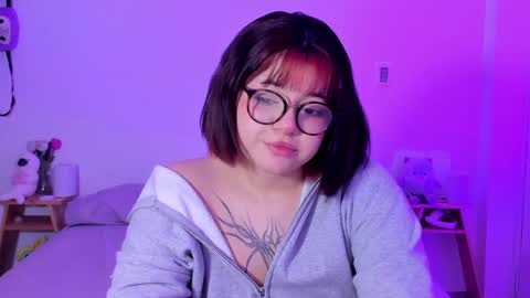 Snapshot of marcy_grey chatting on 02.11.25 danna online show from 02.11.25