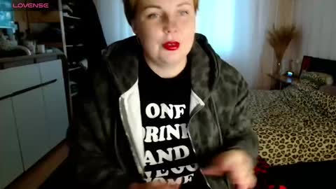 Mari online show from 11.10.25