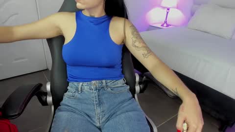 Snapshot of mari_salgado chatting on 01.28.25 mari_salgado online show from 01.28.25