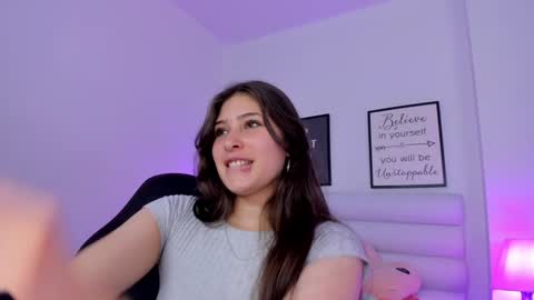 Snapshot of mariam_scott18 chatting on 12.04.24 Mariam online show from 12.04.24