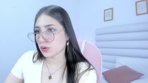 Snapshot of mariam_scott18 chatting on 01.13.25 Mariam online show from 01.13.25
