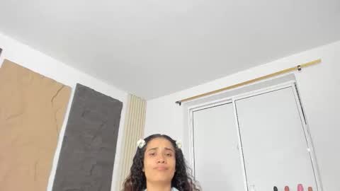 Marian online show from 10.25.25