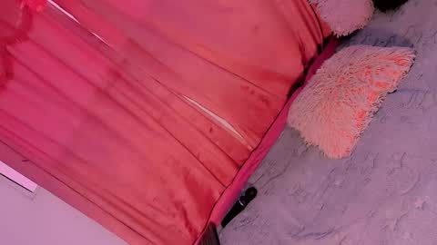 Mariana online show from 11.21.25