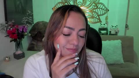 Mariana Lopez online show from 02.06.25