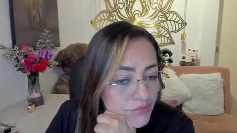 Mariana Lopez online show from 02.20.25