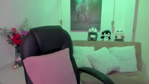 Mariana Lopez online show from 02.21.25