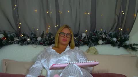 Maria online show from 12.03.25