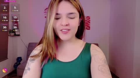 Snapshot of mariangeel_ chatting on 09.19.25 mariangeel_ online show from 09.19.25