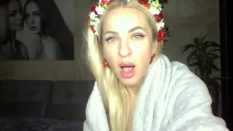 Snapshot of marianna1977 chatting on 02.02.25 marianna1977 online show from 02.02.25