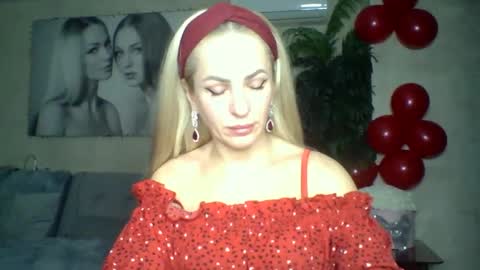 Snapshot of marianna1977 chatting on 02.16.25 marianna1977 online show from 02.16.25