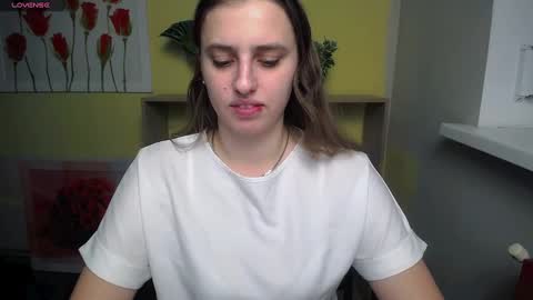 Snapshot of mariatess_ chatting on 12.17.24 Mariia online show from 12.17.24